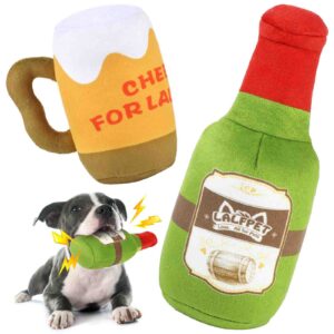 Jouets en peluche pour chiens avec bouteilles de bière, avec couineur et chiot qui joue